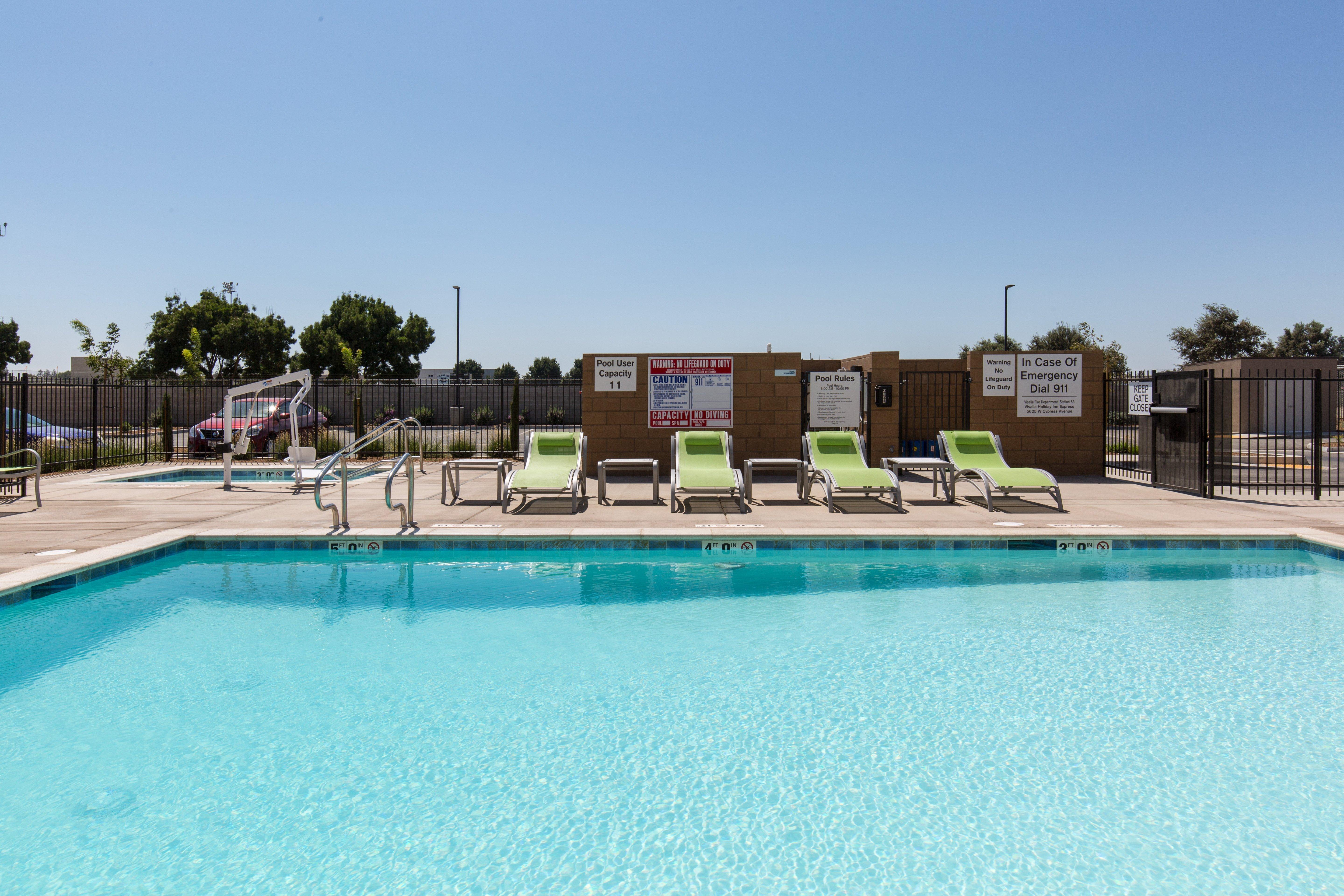 Holiday Inn Express Visalia-Sequoia Gateway Area By Ihg Екстер'єр фото