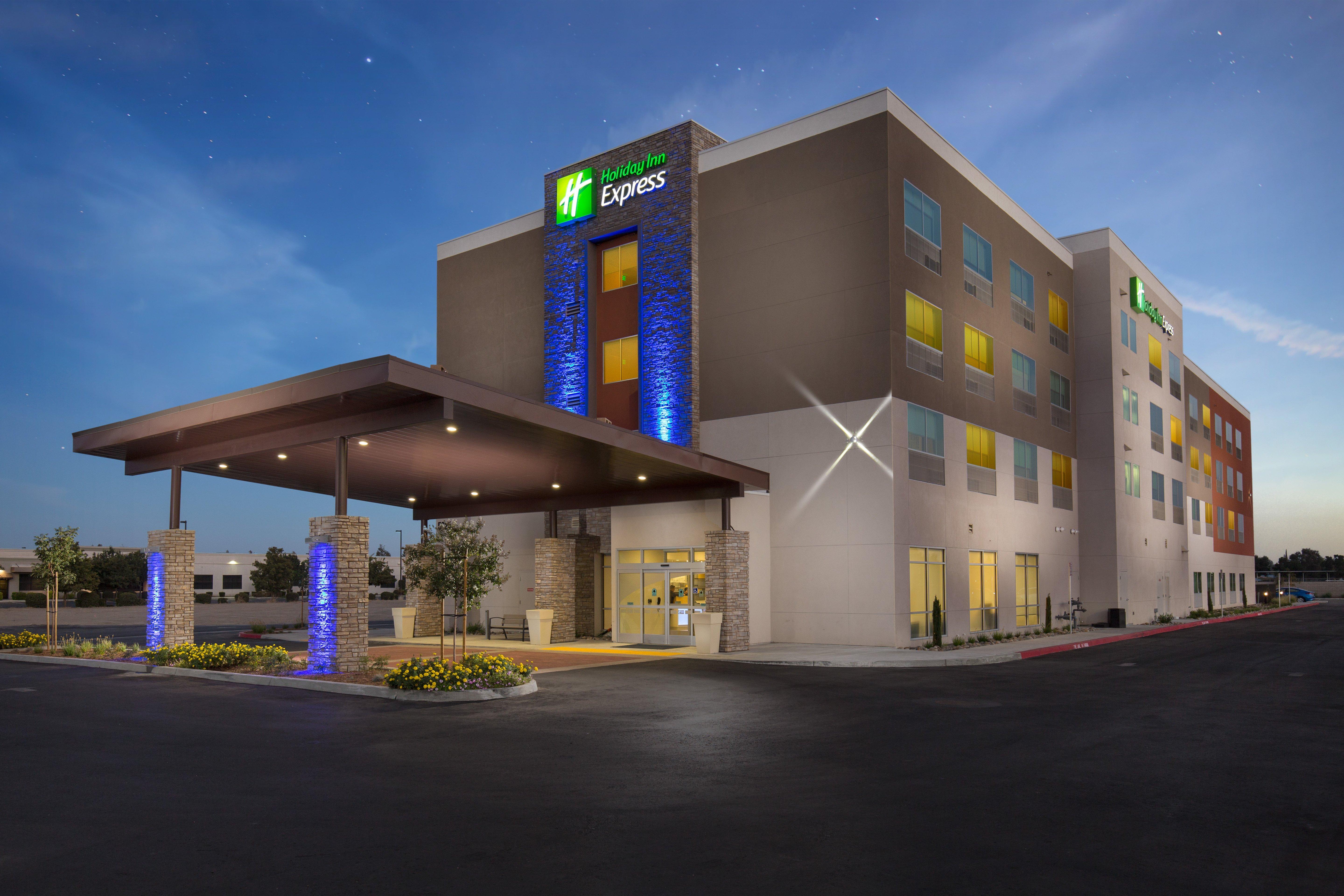 Holiday Inn Express Visalia-Sequoia Gateway Area By Ihg Екстер'єр фото