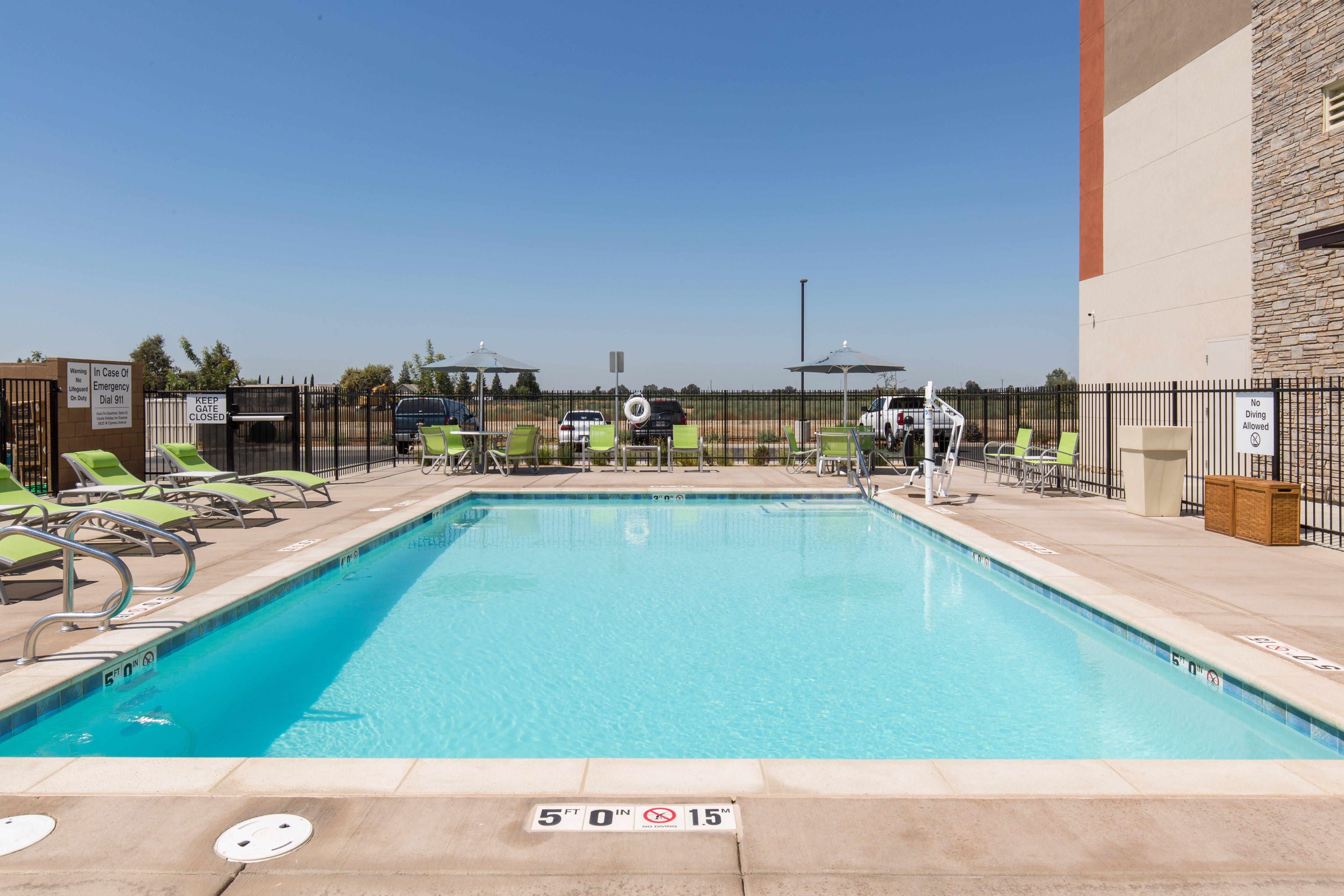 Holiday Inn Express Visalia-Sequoia Gateway Area By Ihg Екстер'єр фото