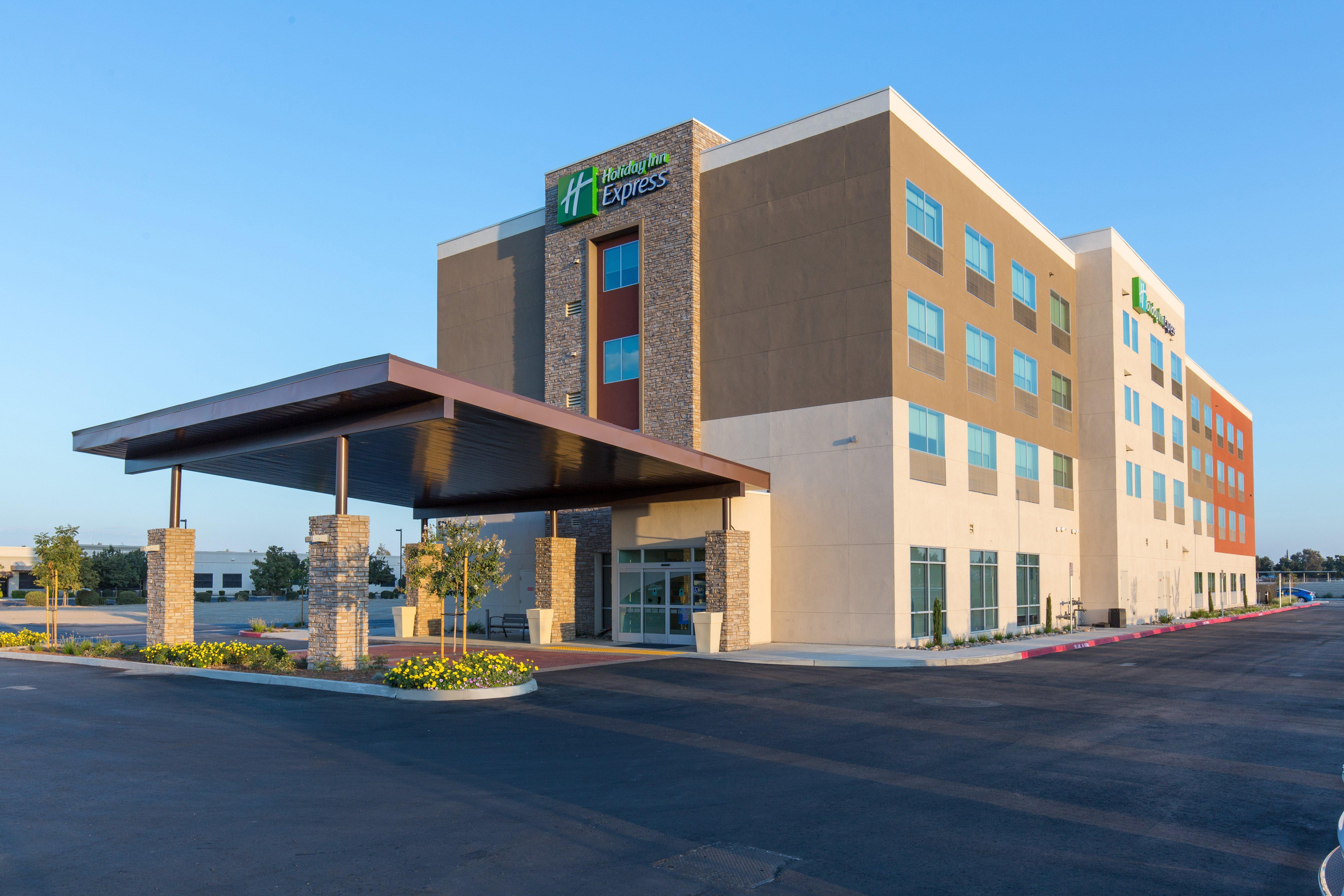 Holiday Inn Express Visalia-Sequoia Gateway Area By Ihg Екстер'єр фото