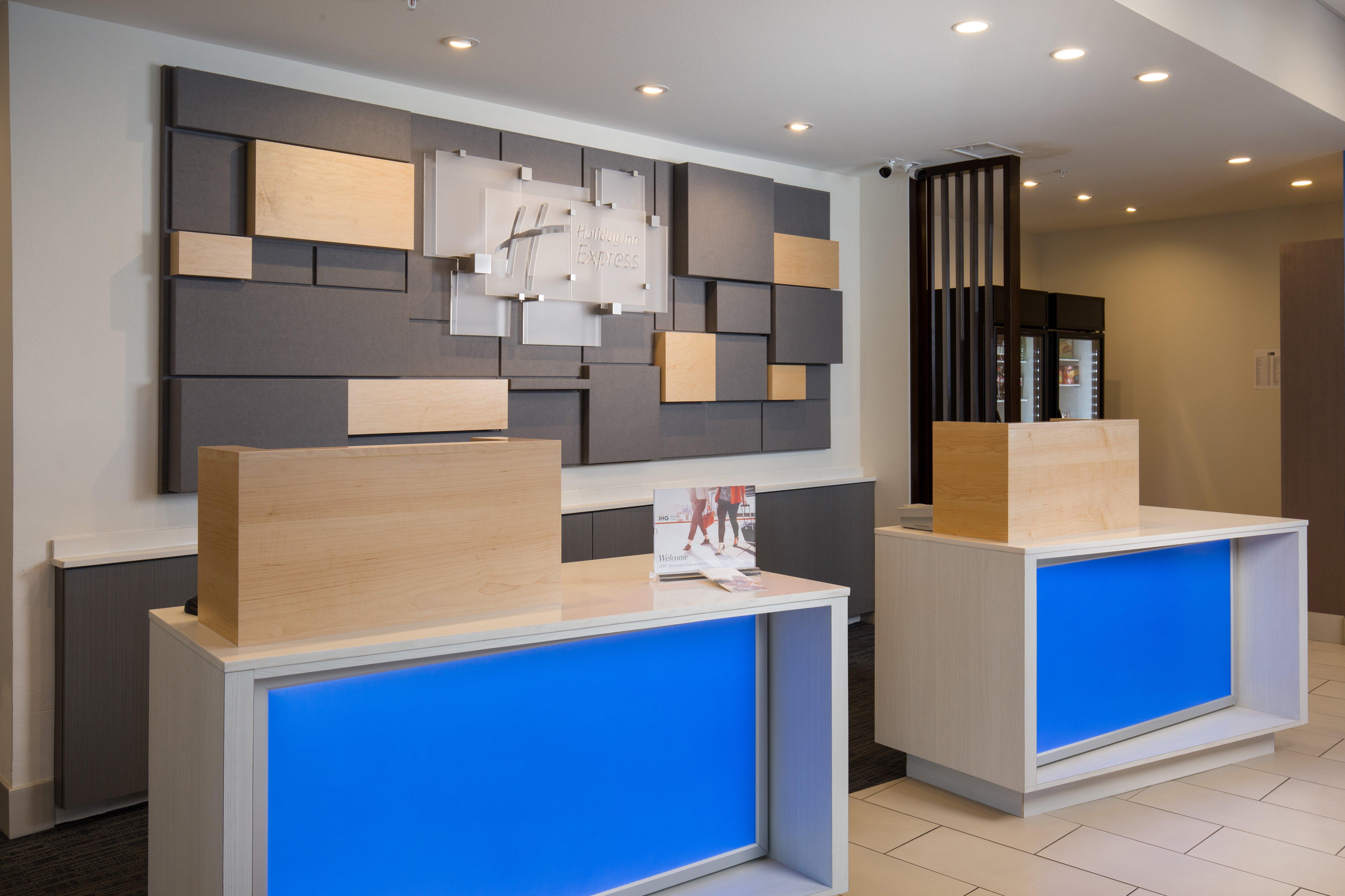 Holiday Inn Express Visalia-Sequoia Gateway Area By Ihg Екстер'єр фото