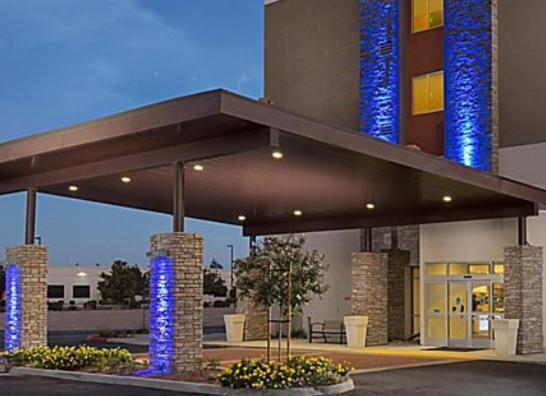Holiday Inn Express Visalia-Sequoia Gateway Area By Ihg Екстер'єр фото