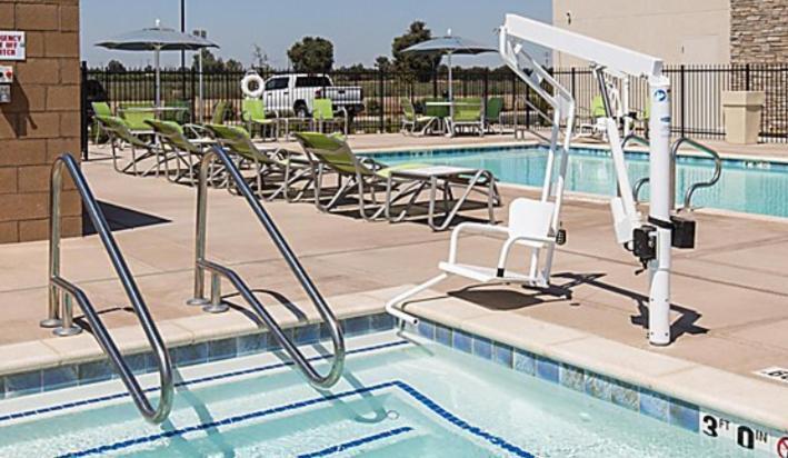 Holiday Inn Express Visalia-Sequoia Gateway Area By Ihg Екстер'єр фото